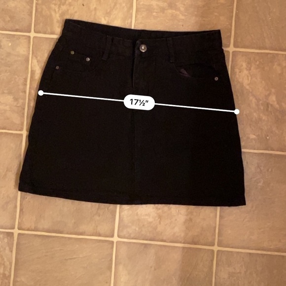 3 for $15! Shein Black Denim Skirt - Picture 5 of 6